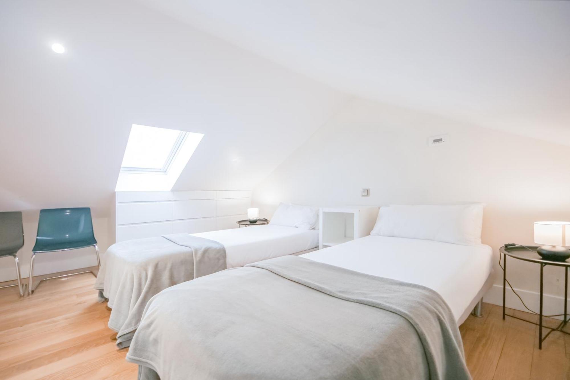 Duplex De Lujo Junto Al Bernabeu Real Madridヴィラ エクステリア 写真